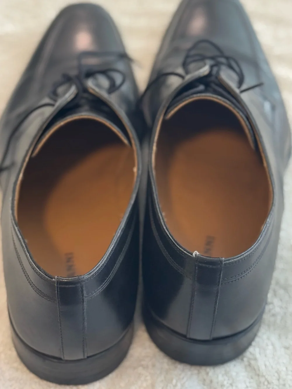 Magnanni Black Leather Derby Shoes